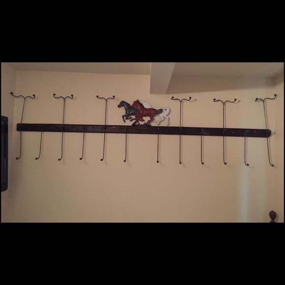 Hat hanger with all hat included